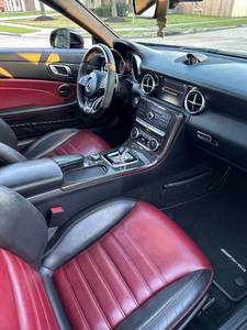 Mercedes-Benz SLC AMG SLC 43 Luxe d'occasion à prix bas, modèle 2017, à vendre - Product Image 3