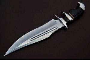 Couteau de cuisine en acier Damas de haute qualité pour restaurant et usage domestique Meilleure vente Conception personnalisée Fait à la main en acier carbone - Product Image 5