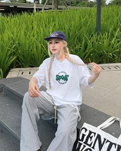 T-shirt unisexe 100% coton T-shirts vierges Impression graphique personnalisée pour hommes/femmes surdimensionnés - Product Image 1