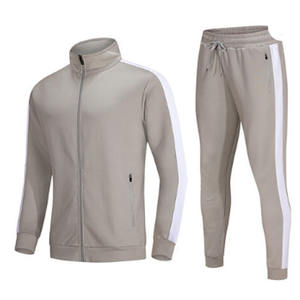 Custom Design Tracksuit Men Sport Jogging Tracksuits Set 2024 - Product Image 4