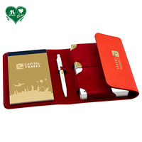 Vente en gros de cartes à jouer personnalisées avec logo de marque L279, étui en cuir PU, 2 jeux de poker, 54 cartes, couleur personnalisée TW