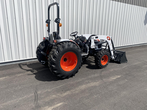 รถแทรกเตอร์มินิบ็อบแคท CT4058 ปี 2025 รถแทรกเตอร์ขนาดเล็ก 4x4 เครื่องจักรกลการเกษตร - Product Image 5