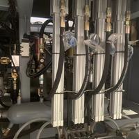 Proveedor de Fábrica en China, Máquina de Moldeo por Soplado de PET de 4 Cavidades con Control PLC, 4500BPH