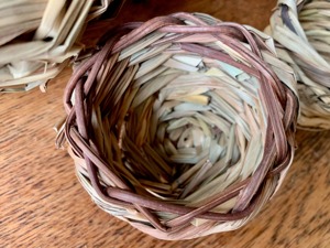 ชามหญ้าทะเลเครื่องใช้บนโต๊ะอาหารธรรมชาติตกแต่งนำเสนออาหารเป็นมิตรกับสิ่งแวดล้อมขายส่งจากเวียดนาม - Product Image 4