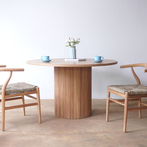 Modern <b>Farmhouse</b> Solid Wood <b>Round</b> <b>Dining</b> <b>Table</b> with Customized Design Teak Wood Frame and Natural Finish - Product Image 6