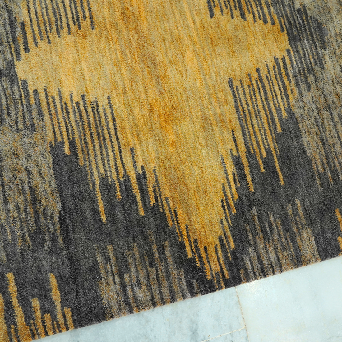 สีน้ำตาล