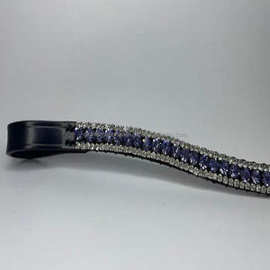 Banda de cuero para cejas de caballo, banda de lujo de 3 filas, cristales púrpura y plata, diamantes de imitación mega ostentosos - Product Image 6