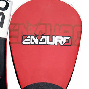 Guantes de entrenamiento de Kickboxing sintético, encaje profesional personalizado de fábrica, Color negro, cuero rojo, Material de peso OEM, origen - Product Image 2