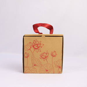 Boîte cadeau florale ondulée personnalisée avec poignée de ruban rouge, emballage écologique du Vietnam, vente en gros - Product Image 1