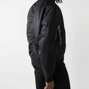 Personalizado al por mayor 100% poliéster satén Varsity Bomber béisbol Chenille parche chaquetas Varsity chaquetas - Product Image 2