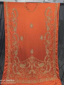 Ensemble Dirac de mariée en perles exquises de qualité orange avec Gorgorad assorti et châle transparent disponible au prix d'exportation - Product Image 4