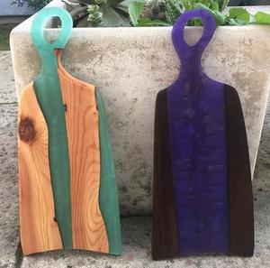 Plateau de service en bois et résine élégant fait à la main plateau petit déjeuner thé café ustensiles de cuisine vaisselle salle à manger et salon décor plateau - Product Image 3