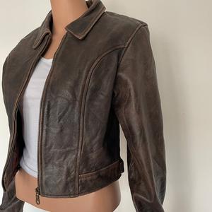 Veste en cuir personnalisée lavée à l'acide pour femmes en cuir véritable 100% veste de qualité supérieure pour le bureau ou les vêtements décontractés veste de vélo - Product Image 1