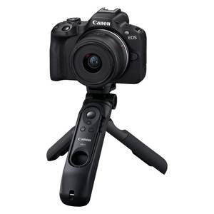 Kit Creator Negro 5811C035 para Cámara Digital sin Espejo EOS R50 de 24.2MP APS-C 24-105mm F/4 IS USM 15-35mm F/2.8L IS USM 70-200mm - Product Image 2