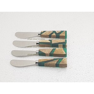 Couverts cuillère fourchette en acier inoxydable dernier cri avec manche en bois et résine époxy Couverts fabriqués en acier inoxydable - Product Image 4