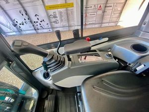 Venta al por mayor Mini Excavadora Sunward SWE Tail Cabin Tracked con enganche rápido hidráulico para la venta Alemania - Product Image 2