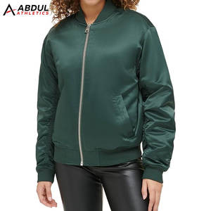 แจ็คเก็ตบอมเบอร์ผู้หญิงสุดฮิต ให้ความสบายและอบอุ่น เหมาะสำหรับใส่เที่ยวเล่นในฤดูหนาวแบบสบายๆ - Product Image 1