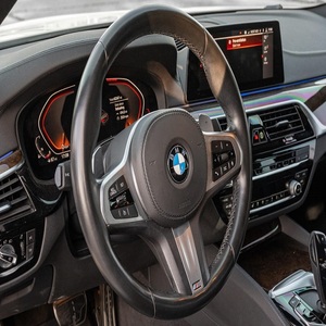 BMW 530i Sedán 2020 de Primera Calidad - Product Image 4