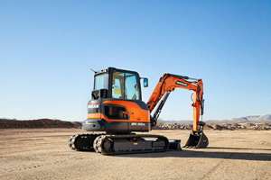 Mini pelleteuse Doosan DX55 à vendre pelle hydraulique compacte idéale pour les projets de construction urbaine faible coût haute efficacité - Product Image 2