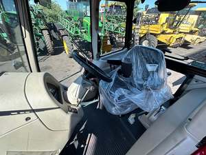 รถแทรกเตอร์แมสซีย์เฟอร์กูซัน4409 2024 65HP เกียร์4WD พร้อมกระปุกเกียร์เครื่องยนต์และปั๊มสำหรับใช้ในฟาร์ม - Product Image 2