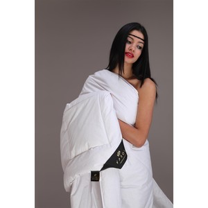 Ensemble de couette en duvet de canard Varol à motif uni avec 2 oreillers, 3 pièces, literie de luxe confortable pour la maison - Product Image 1
