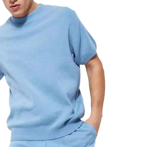 Conjunto de Camiseta de Punto con Cuello en V y Pantalones Cortos para Hombre, Talla Grande, Color Azul Claro, Estilo Casual para Verano - Product Image 4