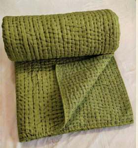 ผ้าห่มคันธาผ้าฝ้ายสีเขียวเข้ม งานเย็บมือ เป็นมิตรกับสิ่งแวดล้อม ใช้ได้ทั้งสองด้าน ดีไซน์ทันสมัย เหมาะสำหรับทุกฤดู ใช้ได้ทั้งในบ้านและงานแต่งงาน - Product Image 3