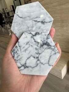 High Quality Handmade <b>Resin</b> and <b>Stone</b> Coaster Set with Natural Flowers, Epoxy Drink Pads for Elegant Home Decoration and Gift - Product Image 4