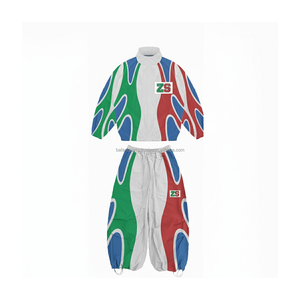 Conjunto cortavientos de poliéster 230 GSM de alta calidad, tela impermeable transpirable, Panel Multicolor, logotipo personalizado, bordado de talla grande - Product Image 1