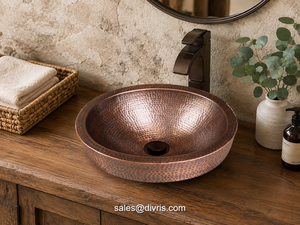 Évier de cuisine DIVRIS en cuivre martelé fait main, rond, à cuve unique, surface polie, installation sur comptoir, lavabo moderne - Product Image 6