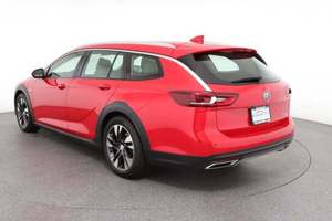Bonitos coches Buick Regal TourX AWD Essence 4dr Wagon bastante usados a la venta - Product Image 3