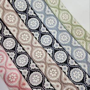 Colorido bordado encaje adornos vestido hecho a mano colocado tela de boda - Product Image 1