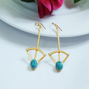 Pendientes chapados en oro de latón con piedras preciosas turquesas de 18 quilates con estampado clásico para mujeres y niñas en fiestas de bodas, Hldi, Mehendi - Product Image 1