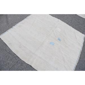 พรมขนาด 5.2x5.5 ฟุต, พรมวินเทจตุรกี, พรมสีขาวไล่เฉด - Product Image 4