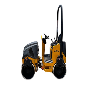 Tout nouveau compacteur à rouleaux vibrants Caterpillar 3 tonnes Machine à double tambour Pompe à moteur Petit rouleau vibrant de construction de routes - Product Image 3