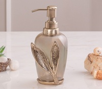 Ensemble d'accessoires de salle de bain design Leaf de luxe avec plateau distributeur de savon en verre dépoli, pot, vaisselle et gobelet