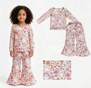 Conjuntos de ropa de Halloween para niñas, camisa con estampado de flores y fantasmas, pantalones acampanados - Product Image 3