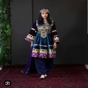 Vestido tradicional afgano de alta calidad hecho a medida para mujer con tarifa al por mayor 2025 - Product Image 3
