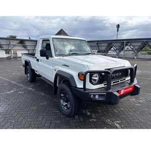 Toyota Land Cruiser 79 d'occasion 2022, cabine simple, pick-up, conduite à gauche, intérieur sombre, turbo, pneus R21, automatique, super propre - Product Image 1
