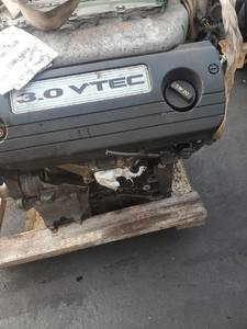 Honda Accord 3.0L 2004, VIN 6, Dígito 6, Grado 6 - Product Image 5