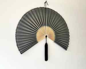 Handfan en bambou naturel du Vietnam, handfan tendance pour la décoration, refroidissement réutilisable dans des formes uniques, écologique avec des couleurs vives - Product Image 4