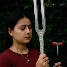 ส้อมเสียงปรับจูน 444 เฮิรตซ์ ระดับพรีเมียม |   ด้วยค้อน |   เครื่องมือบำบัดด้วยเสียงสแตนเลส - Product Image 6