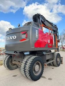Excavadora móvil Volvo EW 160E nueva/usada con motor diésel de servicio pesado y transmisión automática - Product Image 5