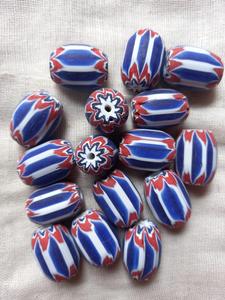 Colección única de cuentas de cristal liso hechas a mano para joyería, uso verde Chevron a la venta, cuentas millefiori - Product Image 6