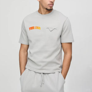 เสื้อยืดผู้ชายทรงหลวมขนาดใหญ่คุณภาพสูง 200 กรัม ผ้าฝ้าย 100% พิมพ์ลายดิจิตอลตามสั่ง โลโก้ขายส่ง เสื้อเปล่าสไตล์ฮิปฮอป - Product Image 1