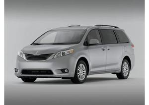 Toyota Sienna 2018 USADA en Excelentes Condiciones - Product Image 2