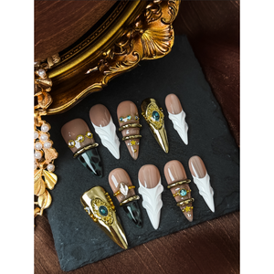 Obsidian Crown Couture Press on Nail, décorations élégantes pour ongles - Product Image 4