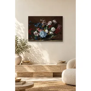 Impresión en lienzo de naturaleza muerta con hortensias azules y rosas en una cesta de Fida - Product Image 5