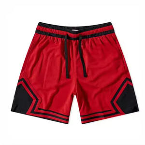 Shorts d'entraînement de qualité supérieure pour hommes noir et rouge couleur survêtement coupe coton Polyester taille élastique respirant entraînement Shorts de course - Product Image 1