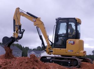 Excavatrice CAT 97% CR 303 neuve 303.5 d'occasion, mini-pelle Caterpillar de 3.5 tonnes, petite pelleteuse à moteur sur chenilles - Product Image 2